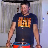 Conocer personas nuevas. Soy soltero y