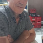 Peón albañil. Busco pareja. Busco una