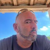 Busco pareja. Amistad o lo que surja.