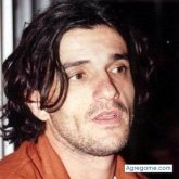 bestmaninbed chico soltero en Nuevo París