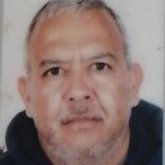 Busco ligar. Alegre.