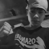 Busco pareja. Gente nueva. Crack. Vosfk.