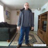 Busco matrimonio. Si. Una persona