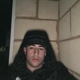 Una mujer soltera. Soy alegre y