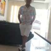 Busco pareja. Mujer madura y de valores.