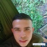 Busco hacer amistades. Mujeres. Alegre