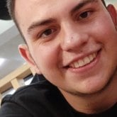 Estudio. Busco pareja. Mujeres, a ser