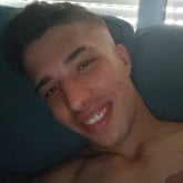 Pasarlo bien, conocer y lo que surja.