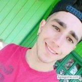 Busco chatear. Chicas. 🤙. ⚽️.