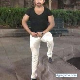 Goferlu chico soltero en Puerto Cayo