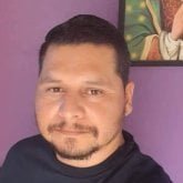 Busco ligar. Extrovertido y romántico.