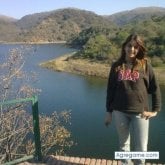 Mujeres solteras en Leones