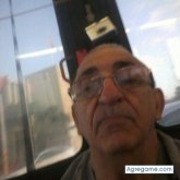 islazul25 chico soltero en Miami Beach