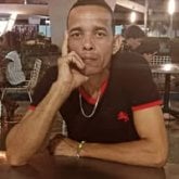 Mujeres para relación seria. Sencillo