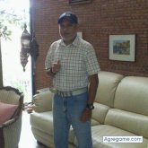 Kaninon chico soltero en Aragua De Barcelona