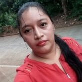 Mujeres solteras en Ahuachapan