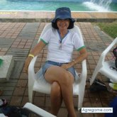 Cristina chica soltera en Neiva