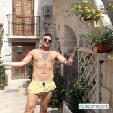magooo, Chico de Sarandí para Chicos en Agregame.
