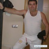 tonybz chico separado en Sevilla