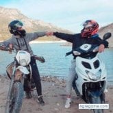 Busco conocer gente.