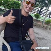 Charpaca chico divorciado en Plato