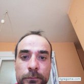 Busco pareja. Chicas.