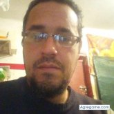 Elsebarulo chico soltero en Del Viso