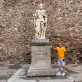 Amista salir conocerse y ya veremos.