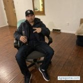 Busco pareja. Amigas. Mui trvajador.