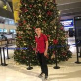 Estudiante. Busco conocer gente.