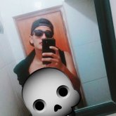 Mujeres, de cualquier tipo. Un chico