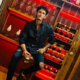 Mujer inteligente y alta. Soy alto ,