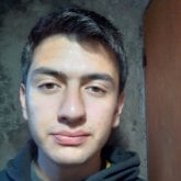 Estudiante. Busco pareja. A una persona
