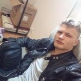 Busco pareja. Pareja. Sus. Todo.