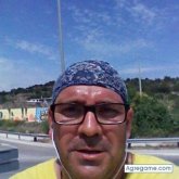 Luxtria chico soltero en El Vendrell