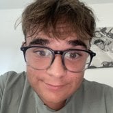 Mujeres guapa amables. Guapo gracioso