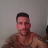 Mujer  soltera o casada. Bueno humilde