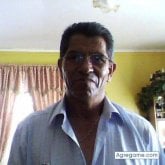 Encuentra Hombres solteros en Tarapaca