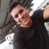 Divertirme pasarla bien y hacer feliz en