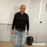 Busco ligar. Una chica de