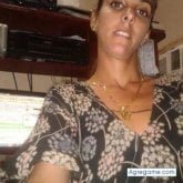 Busco hacer amistades. Amistades.