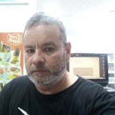 Farmaceuta. Busco ligar. Jente en