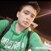 Busco pareja. Mujer. Trabajador. Todo.