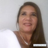 Ama de casa. Busco pareja. Hombre