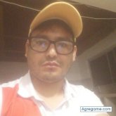 Busco pareja. Mujeres. Normal. Todo.