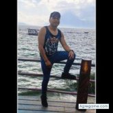 Busco pareja. Mujeres.