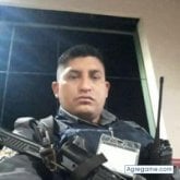 Busco pareja. Conocer chicas. Alegre y