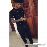 Busco ligar. Amiga con algo más.