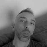 Trabajando en la construcción. Busco