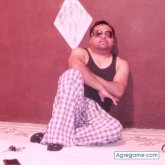 Papaito chico soltero en Ensenada